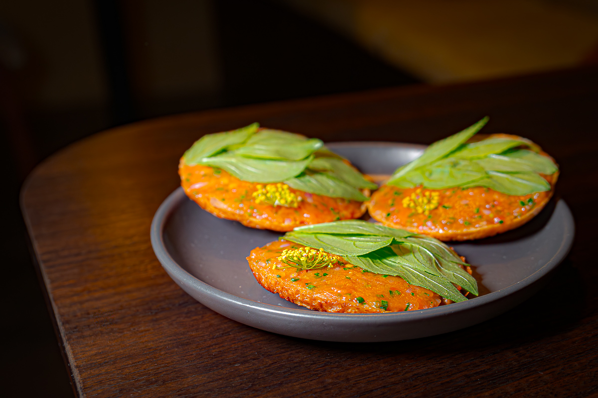 Beefsteak tomato tartare